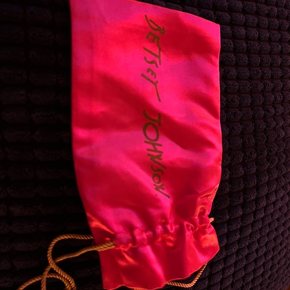 ✨3/$30✨ Betsy Johnson Earrings - Picture 5 of 5